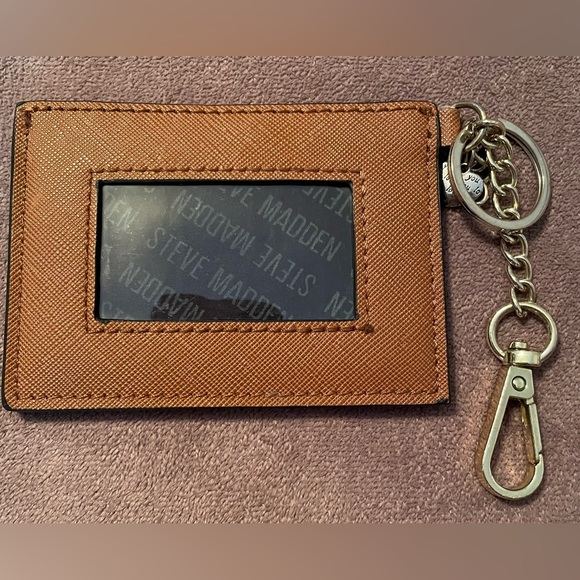 Steve Madden Brown Faux Leather Key & Card Holder - Picture 2 of 9